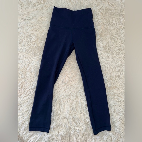lululemon Align™M High-Rise Crop 21" - Picture 1 of 3